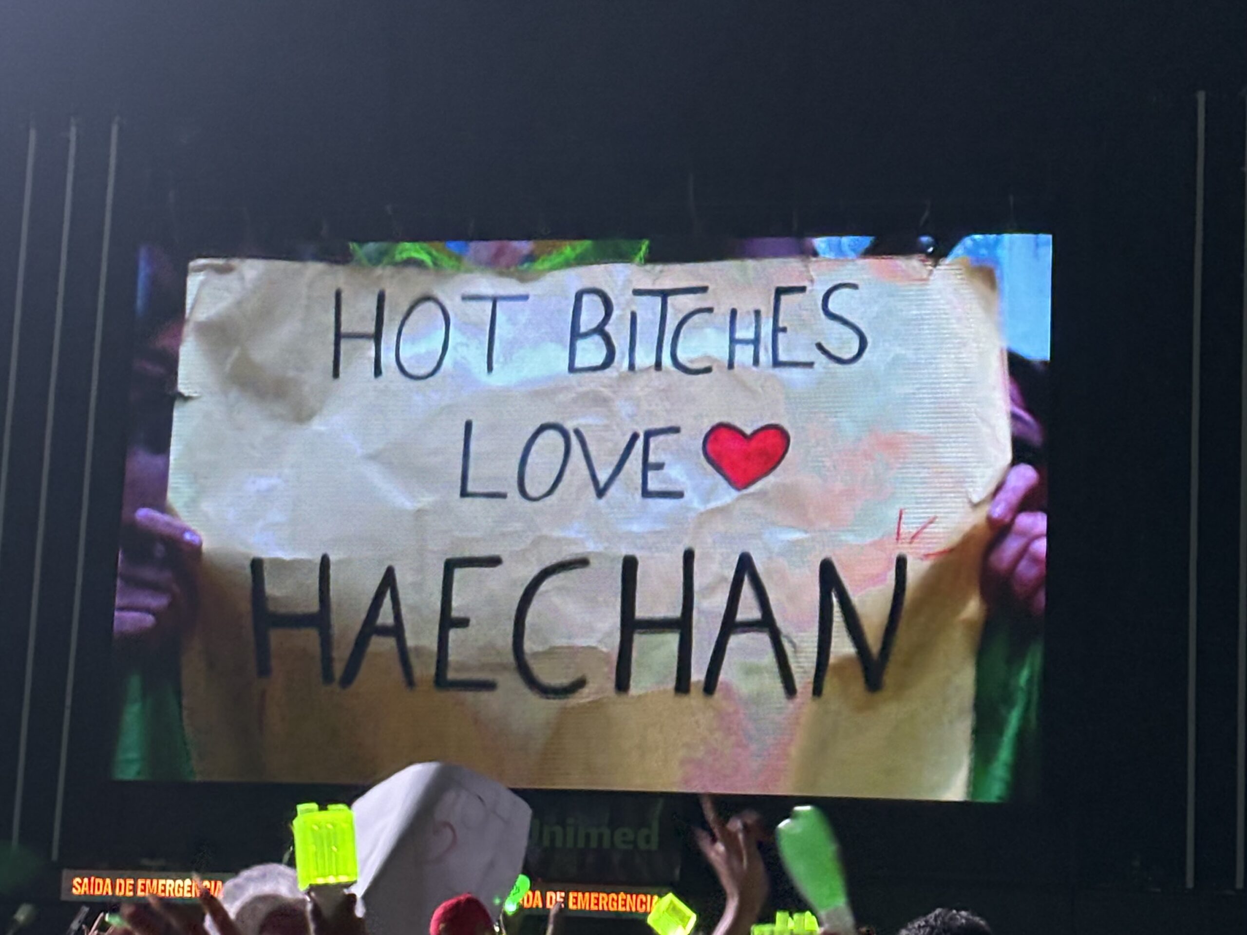 "Garotas gostosas amam o Haechan". (Foto: Acervo NPOMV)